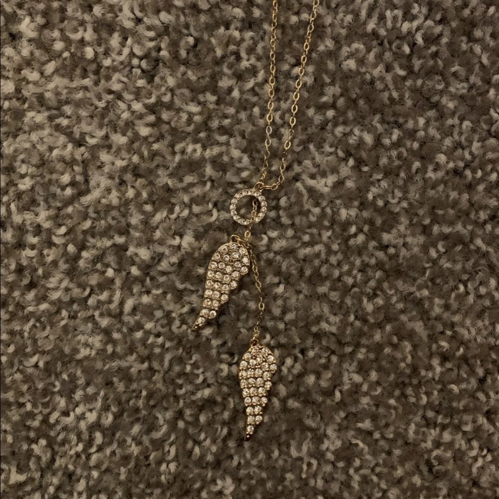 Victoria secret angel wings necklace